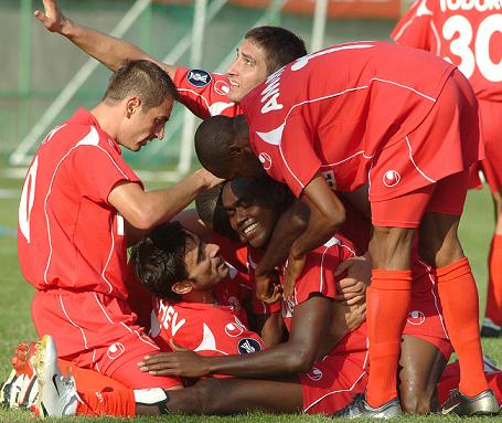 pirin-cska-garcec-goal-celebr.jpg