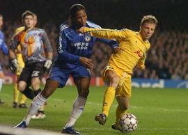 topuzakov-drogba.jpg