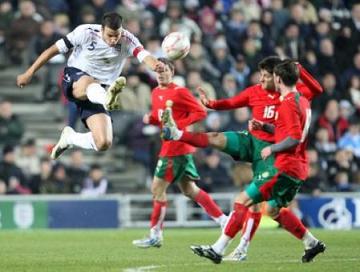 u21-eng-bg-steven-taylor-clears-the-ball.jpg