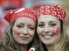 Красивите фенки на Евро 2008 са суперстимул за футболистите