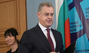 До 12 октомври се подават заявления за гласуване по настоящ адрес