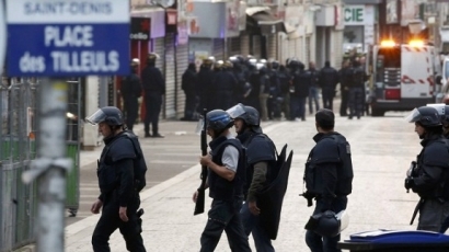 Прокурорът на Париж: Обезвредихме терористична клетка, готова да действа