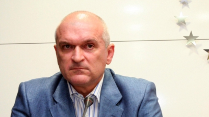Главчев не работел в синхрон с опозиционери от БСП срещу Станишев