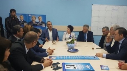 Цветанов в Перник: Хората трябва да решат дали да продължим напред с Европа