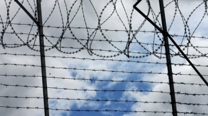 Двама затворници избягаха от общежитие в Бургас