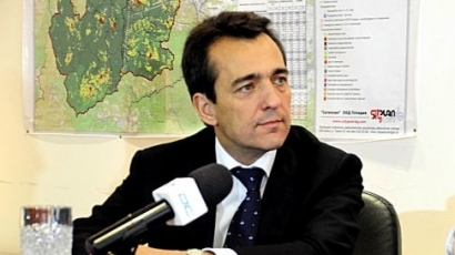 Френският посланик: Проблемът на Сирия не може да бъде решен с Асад