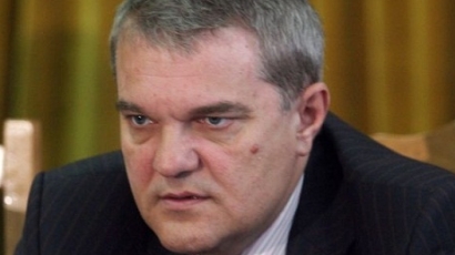 Румен Петков няма да се конкурира с Първанов за лидер  на АБВ
