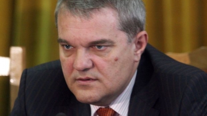 Р. Петков: БСП няма да даде заден от АЕЦ "Белене"