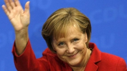 Партията на Меркел - пак на гребена на вълната