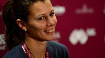 Пиронкова стартира с победа в квалификациите в Катар