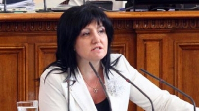 Цвета Караянчева: Няма да подкрепим следващо правителство