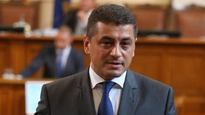Красимир Янков: Парламентът пак е личен инструмент на Борисов