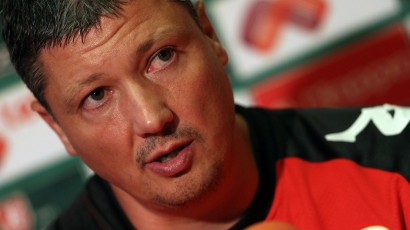 Любо иска по-висока заплата или бяга в Испания!