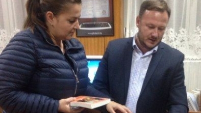 ГЕРБ – район Панчарево направи дарение на книги в село Горни Лозен