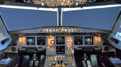 Българин пилотира най-големия самолет в света