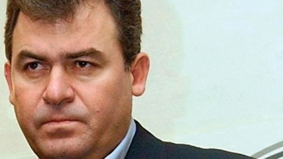 Б. Бонев: Борисов ще го смени човек, който не краде с Котараците урбулешката
