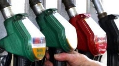 Бензинът падна под 1,90 лв. за литър