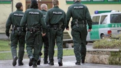 Германия депортира мигранти чрез специални центрове