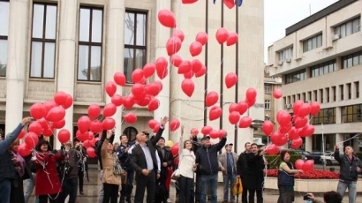 БСП-Бургас закри кампанията за Местни избори 2015 със символичен жест
