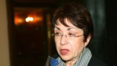 Евдокия Манева: Нямаме навик да почистваме водоемите