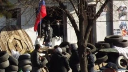 Сепартисти държат 60 души в плен в украинския Луганск