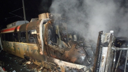 БДЖ ще награди машиниста от инцидента с изгорелия влак
