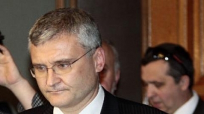 Минчо Спасов: Цацаров е с политически амбиции, над него са онези зад Пеевски