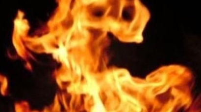 Три деца и двама възрастни пострадаха при пожар в Русе
