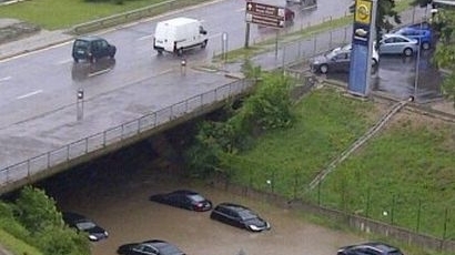 Централна България под вода! Идат нови валежи