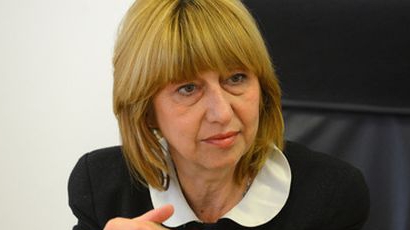  Министър Клисарова покани окупаторите на разговор
