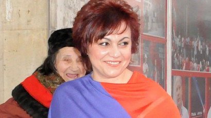 Корнелия Нинова: Не сме обсъждали оставка на Станишев