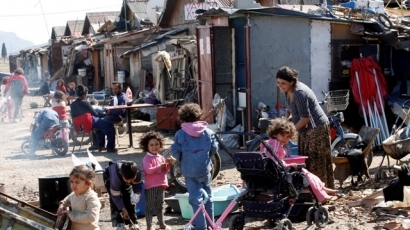 Нищетата мори българските роми, сочи доклад на ЕС