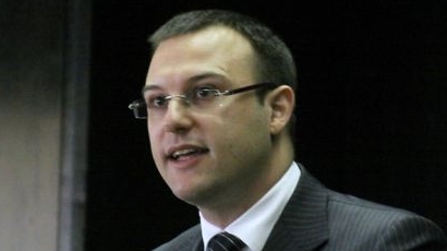 Д. Стоянов: Готов съм да преглътна личното си его, за да има националисти в НС