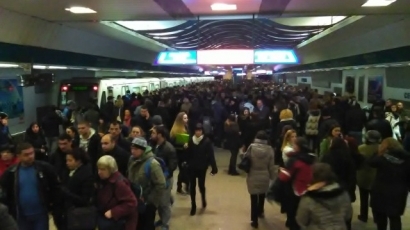 Връщат парите за неизползваните билети от метрото заради аварията