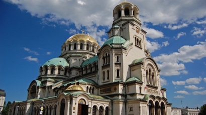Синодът търси пари за „Св. Александър Невски”