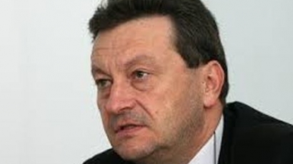 Таско Ерменков: Споразумението с „Уестингхаус" не е съгласувано с БСП