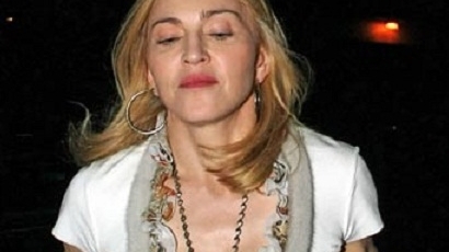 Мадона пияна на концерт в Луисвил