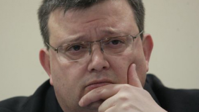Цацаров: Работи се по случая с бившия шеф на ГДБОП