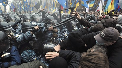 МВнР: Наказание за виновните за смъртта на демонстранти в Украйна