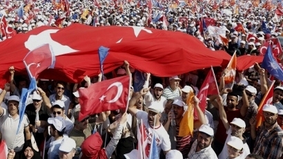 5 млн. души излязоха на митинг в Истанбул
