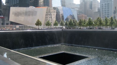 САЩ си спомнят за жертвите на атентатите от 11 септември 2001