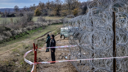 Три организации алармират : BG-полицията връща с бой бежанците