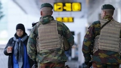 Брюксел блокиран и на тръни заради терора