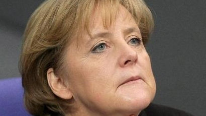 Меркел: НАТО да помага срещу трафикантите край Турция