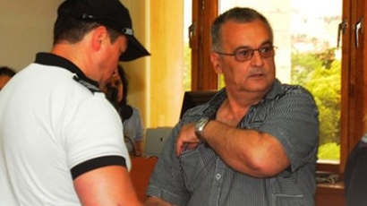Убиецът на банкерката от Бургас: Изнудваха ме за 220  000 лева