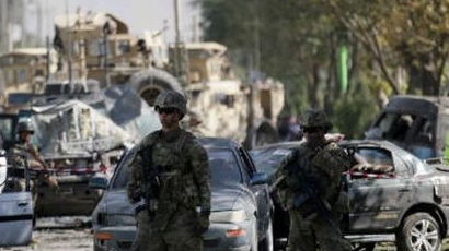 20 души загинаха при самоубийствен атентат в Кабул