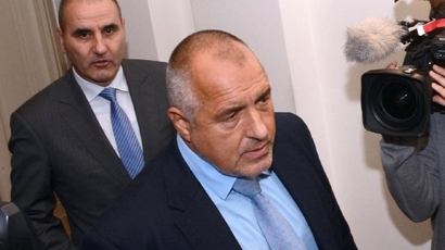 Борисов няма да подава оставка, ако Цачева загуби на балотаж