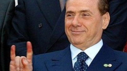Несъмнено: Берлускони правил секс с малолетна