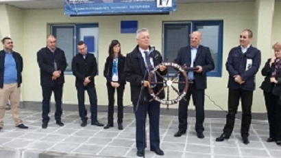 Вицеадмирал Манушев, Цветан Цветанов и Мария Габриел посетиха новоизграденото пристанище в Поморие
