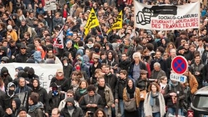 Стачка предизвика криза за горива във Франция